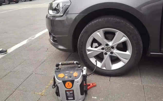 什邡汽车搭电案例