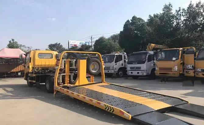 什邡汽车中途维修案例